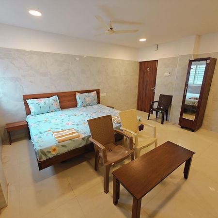 Hotel Salbala Inn - Near Airport Chennai Exterior photo