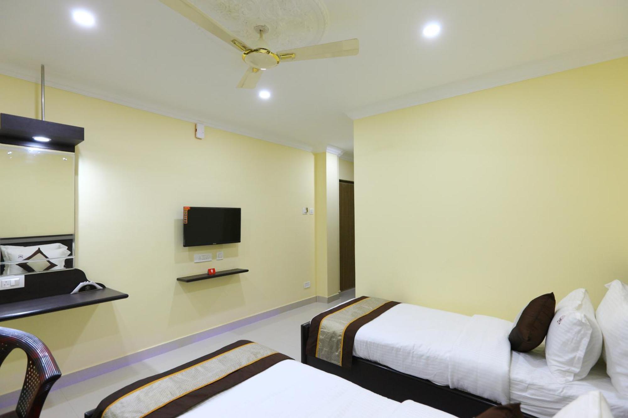 Hotel Salbala Inn - Near Airport Chennai Exterior photo