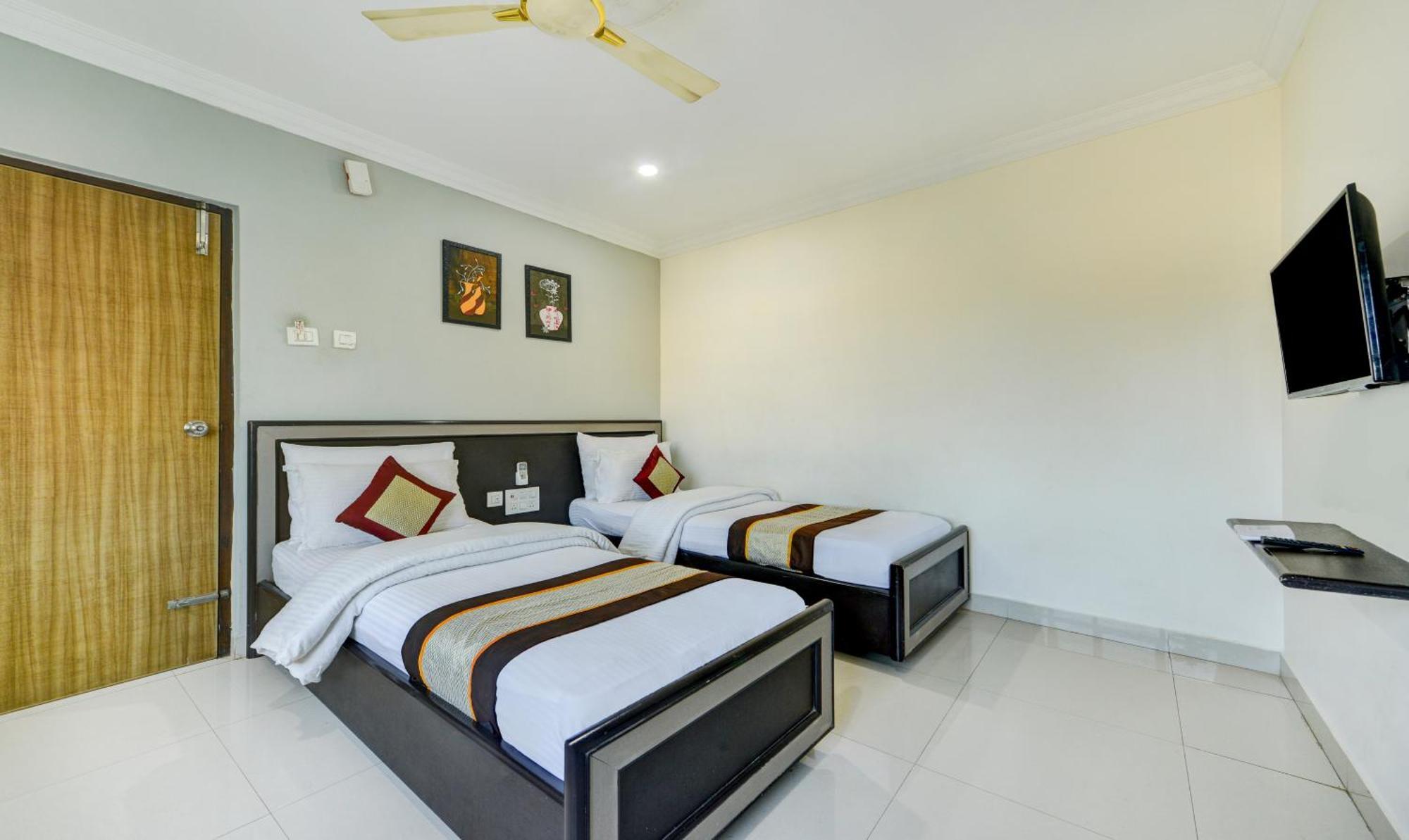 Hotel Salbala Inn - Near Airport Chennai Exterior photo